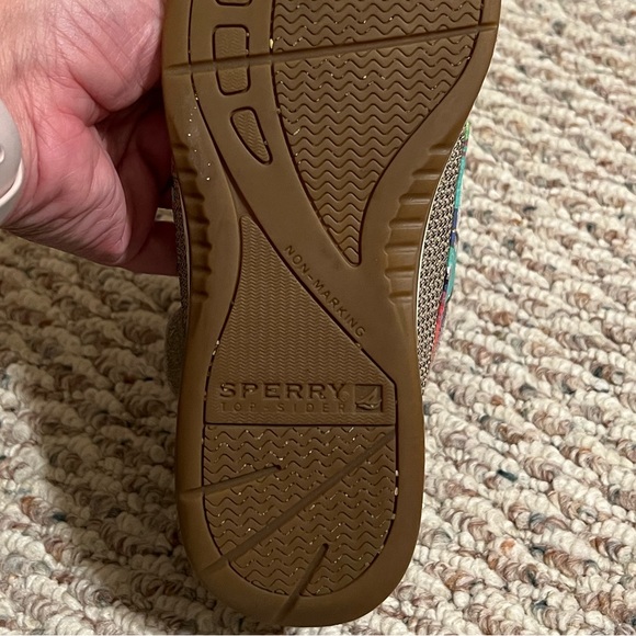 Gently worn Grey Sperry Angelfish Boat Shoes - Picture 9 of 11